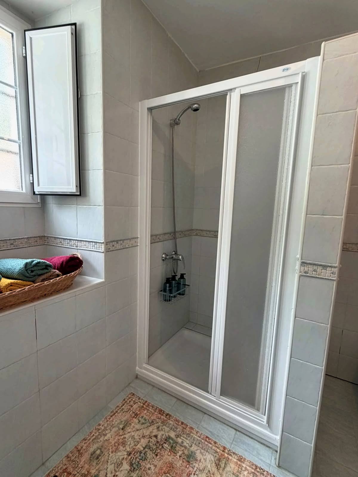Casa Cigüeña — Casa ciguena bano ducha